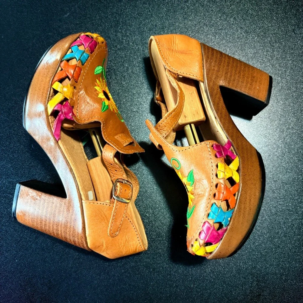 handmade Mexican huarache platform heels Embroidered Bonita clogs leather size 7